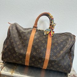 Louis Vuitton Keepall 45 Monogram Travel Handbag