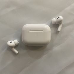Apple airpods 2nd gen (USB-C) ‼️SEND BEST OFFER‼️