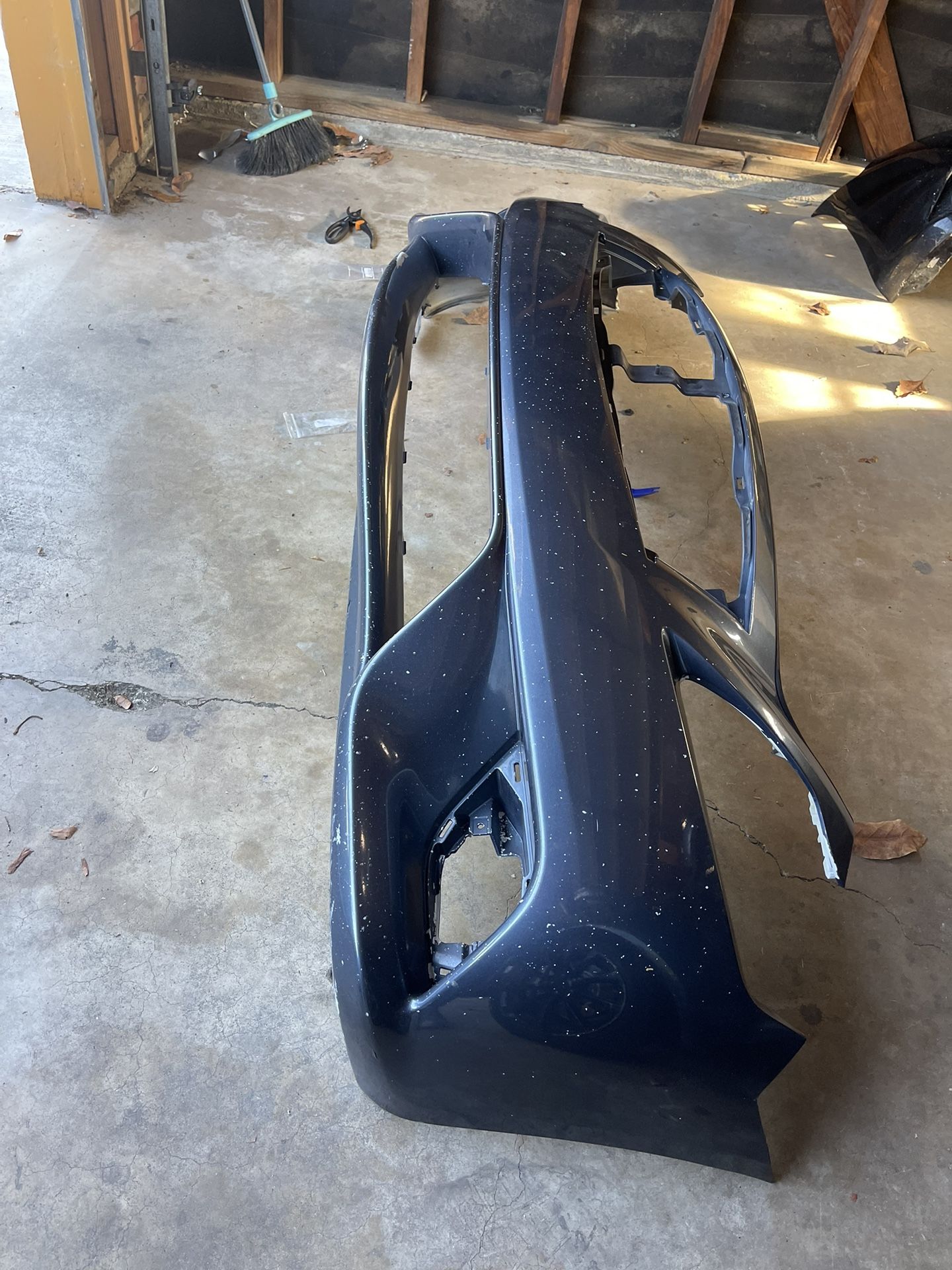 G37 Sports Bumper OEM Coupe