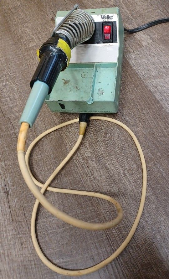 Weller TC202 Soldering Iron