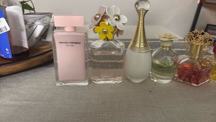 8 Gucci, Marc Jacob, Valentino, Dior, Narciso Rodriguez, Vince Camito