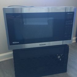 Panasonic Microwave Inverter 