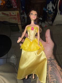 1999 Mattel disney beauty and the beast Belle doll.