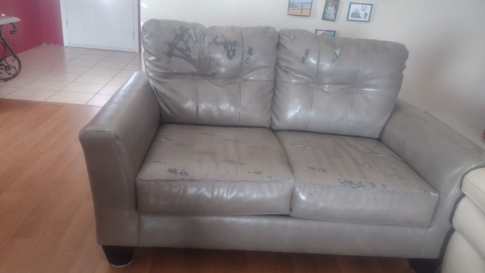 Free Couch