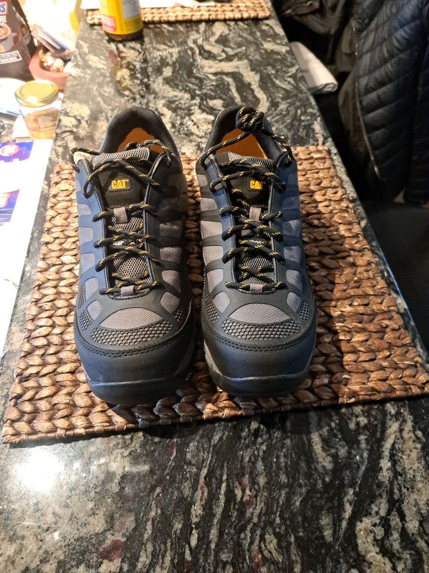 Cat Work Boots 11  1 /2