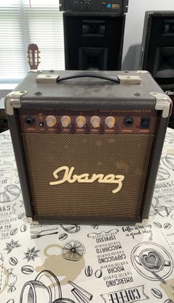 Guitar amp -Ibanez with chorus 12watts