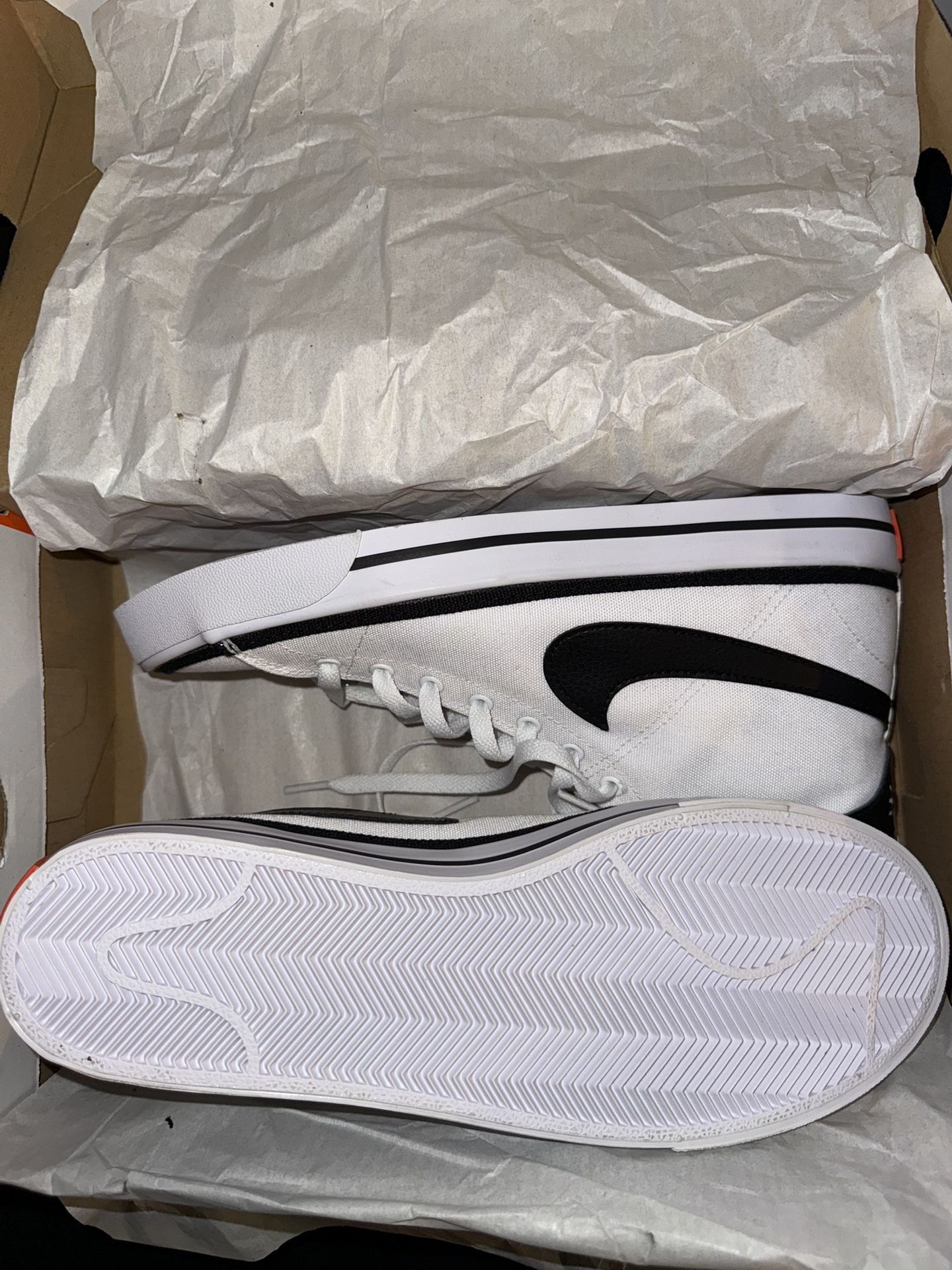 Nike Shoes 
