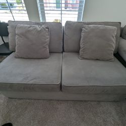Macy's 3 Piece Sectional Sofa/couch