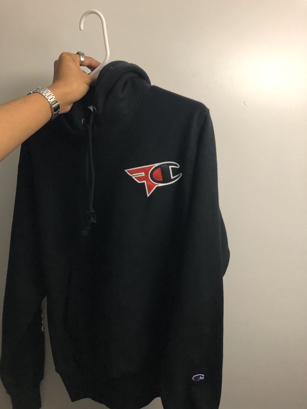 black mens nike tech fleece