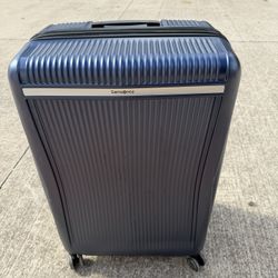 Samsonite luggage 