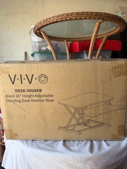 Standing desk converter