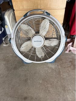 Wind machine fan
