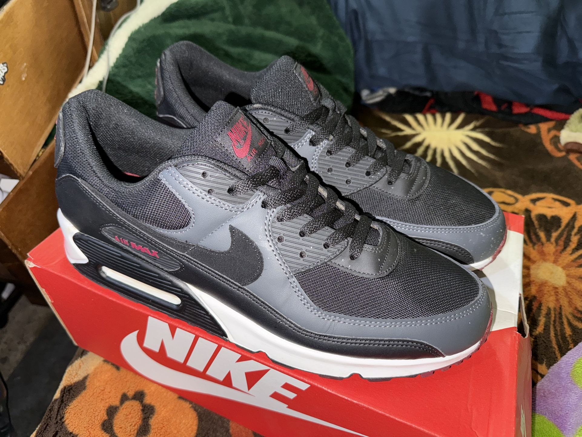 Air Max 90 Black And Red Size 15