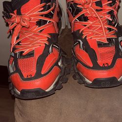 Red balenciaga tracks size 43