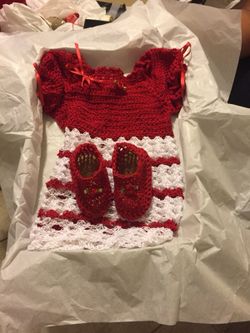 Holiday Dresses For Newborns and Toddlers