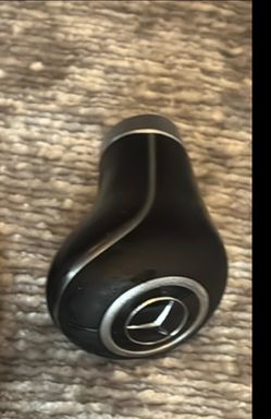 2011 Mercedes-Benz GLK 350 shift knob and boot