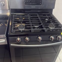 Freestanding Gas Range 