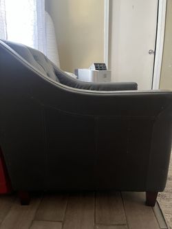 Single Couch