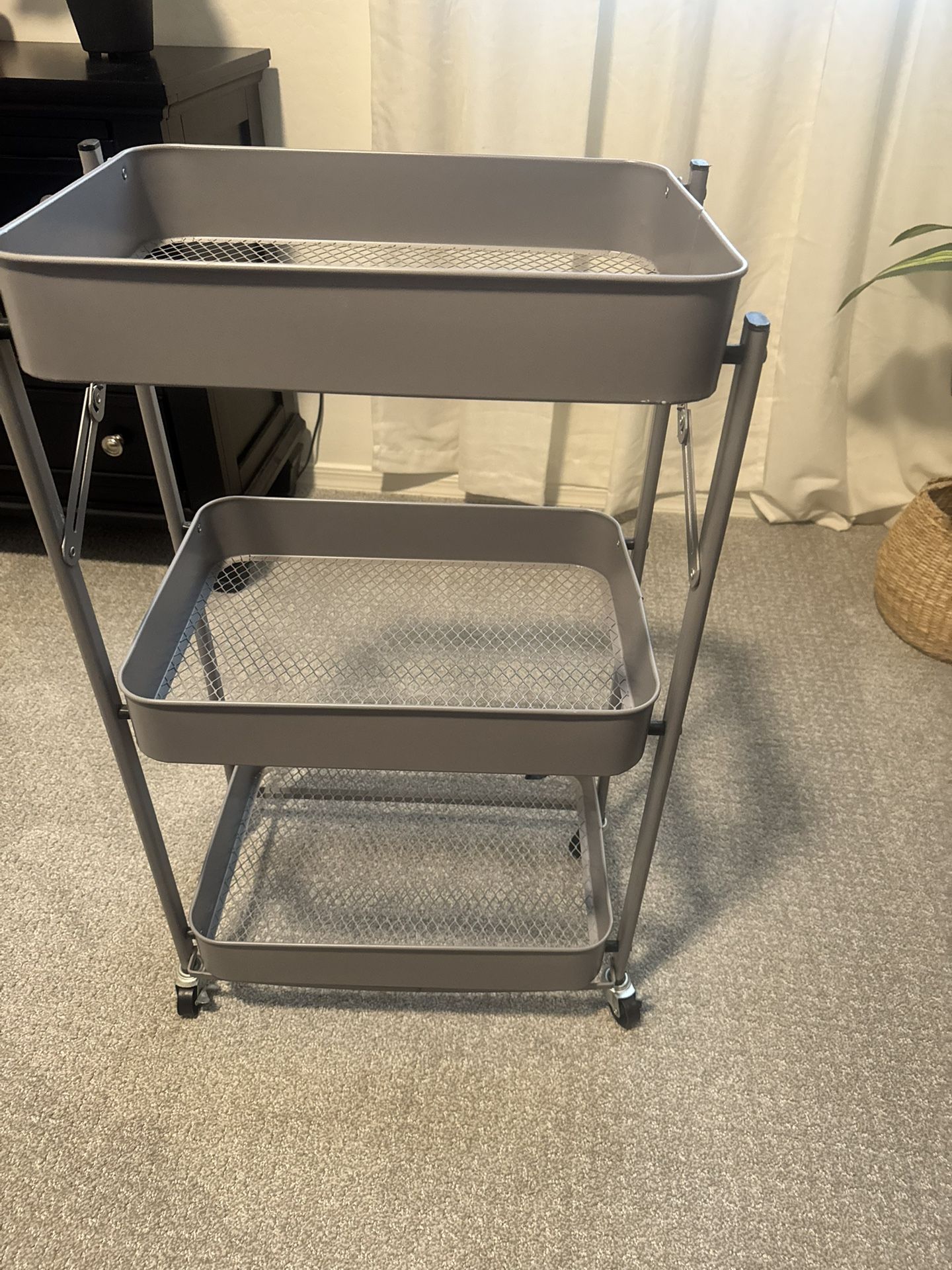 3 Tier Grey Metal Shelf With Locking Wheels 