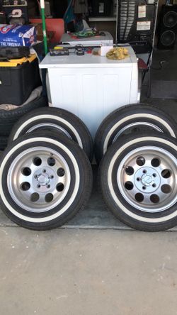 Rims and tires 205-70-15 new