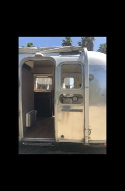1975 Airstrem Land Yacht