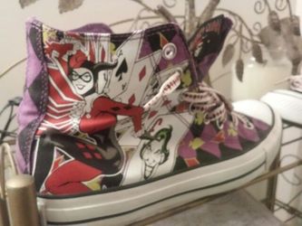 Barley Quinn converse chuck taylors