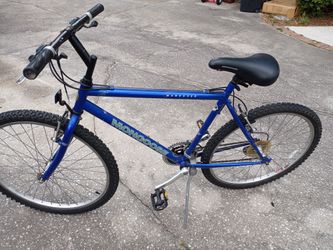 Mongoose Maneuver CX Bike with 26 Tires 18 Frame. Excellent Condition 120 FIRM for Sale in Zephyrhills FL OfferUp