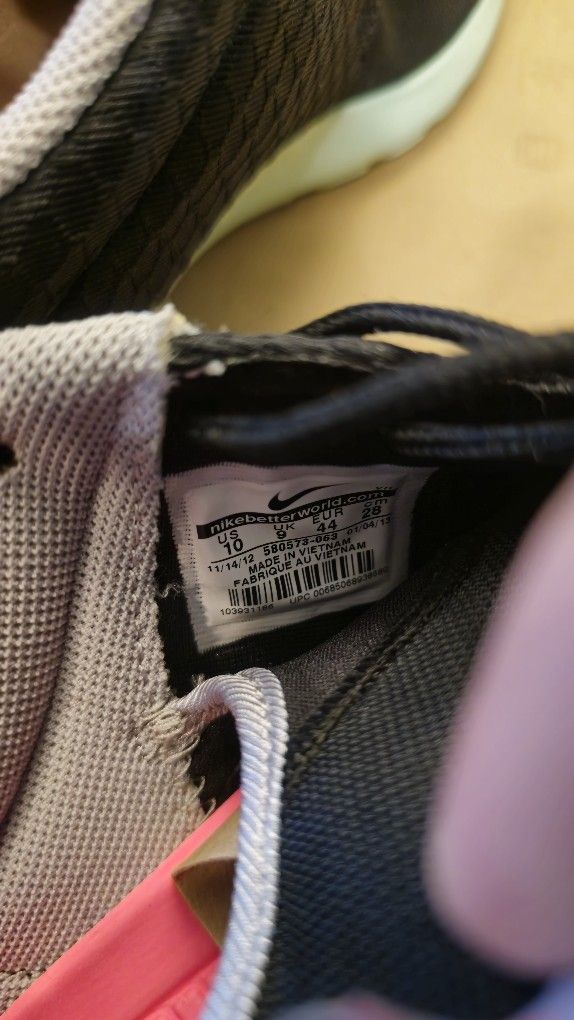 Nike Roshe Run FB Yeezy 🏃🏻💨