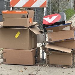 Free boxes small medium 