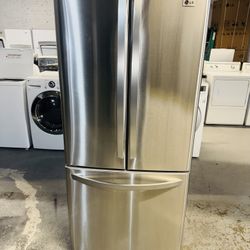 LG refrigerator stainless steel 30x67x28 one receipt for 90 days warranty