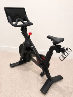 Original Peloton Bike and Screen Perfect Condition