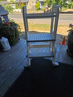 Childs stepstool