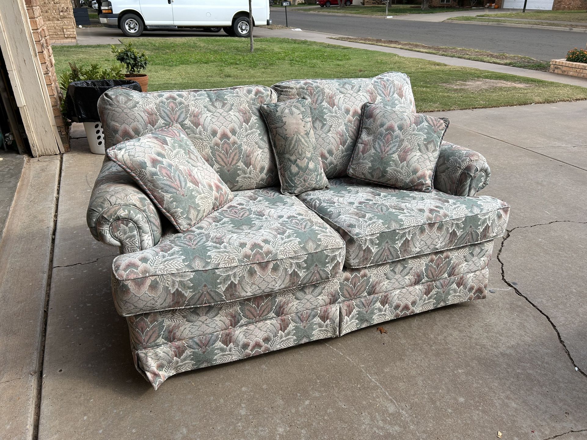 Lazy boy Loveseat Sofa