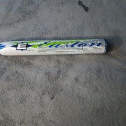 Easton Typhoon 32in 22oz Aluminum Baseball Bat 