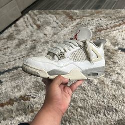 Jordan 4 “Oreo”