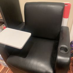 Black Chair With Side Desk