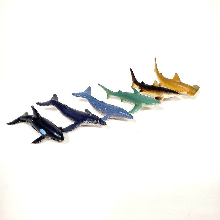 K & M Great White Shark, Dolphin Ocean Animals Little Rubber Toys (LOT OF 6)