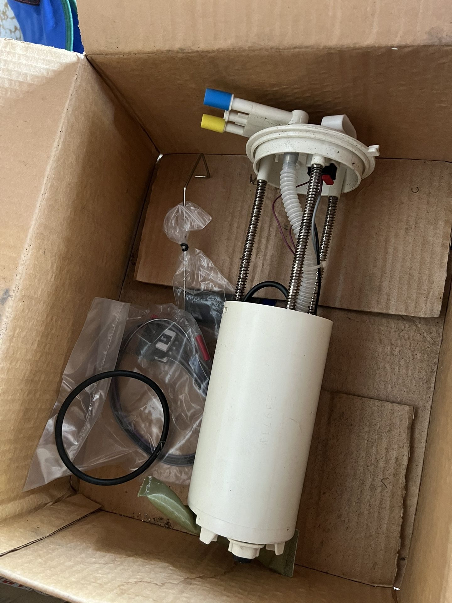 Chevy Express  Fuel Pump
