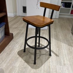 Bar Stools (4)