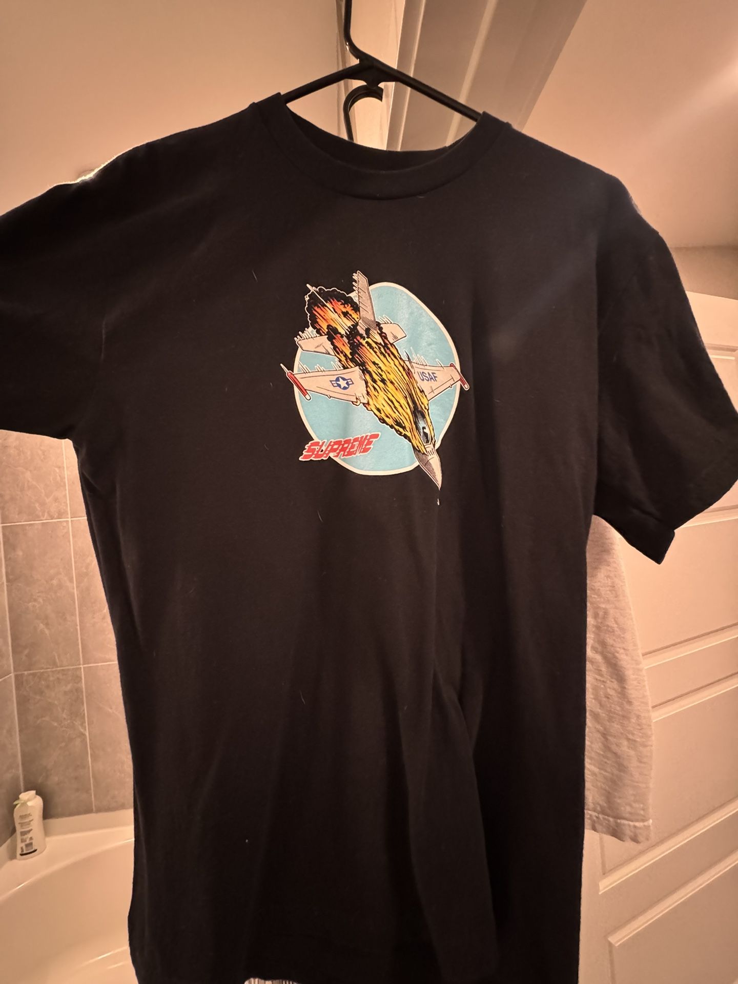 Supreme Jet TEE