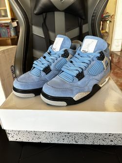Jordan 4 Retro UNC