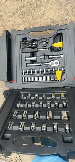 Stanley 111 Pc Set 