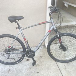 X/L Giant Cypress DX Mountain Bike