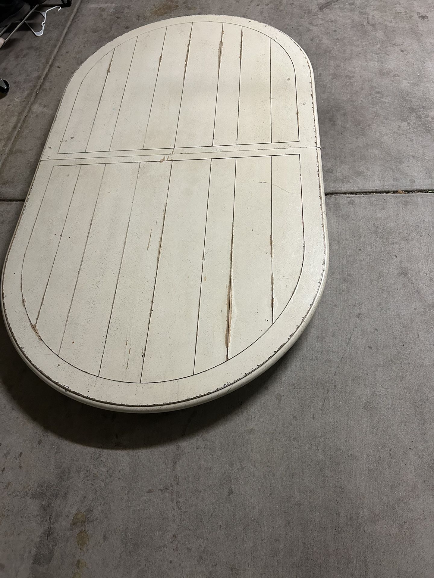 Dining room table