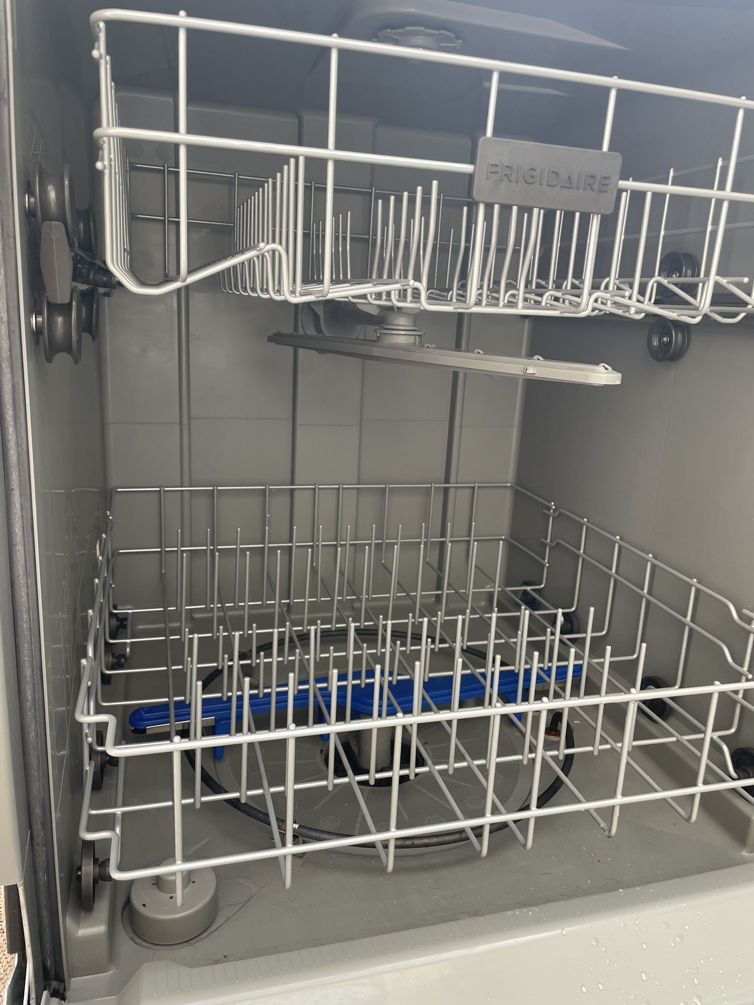 Frigidaire Dishwasher