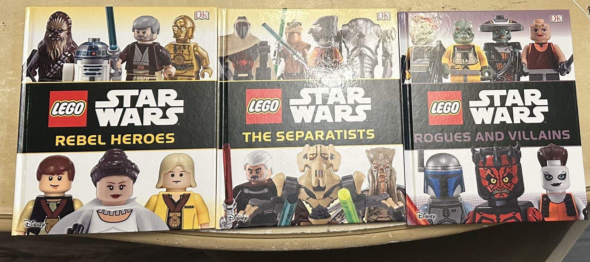 Star Wats Lego Books