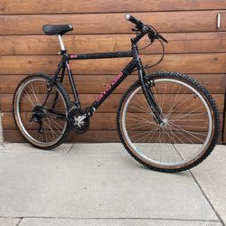 💗🖤 VINTAGE 1991 CANNONDALE SM500 MOUNTAIN BIKE 💗🖤