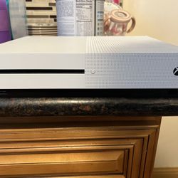 Xbox One S 1TB