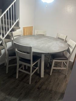 6 chair Dining table with new table top included