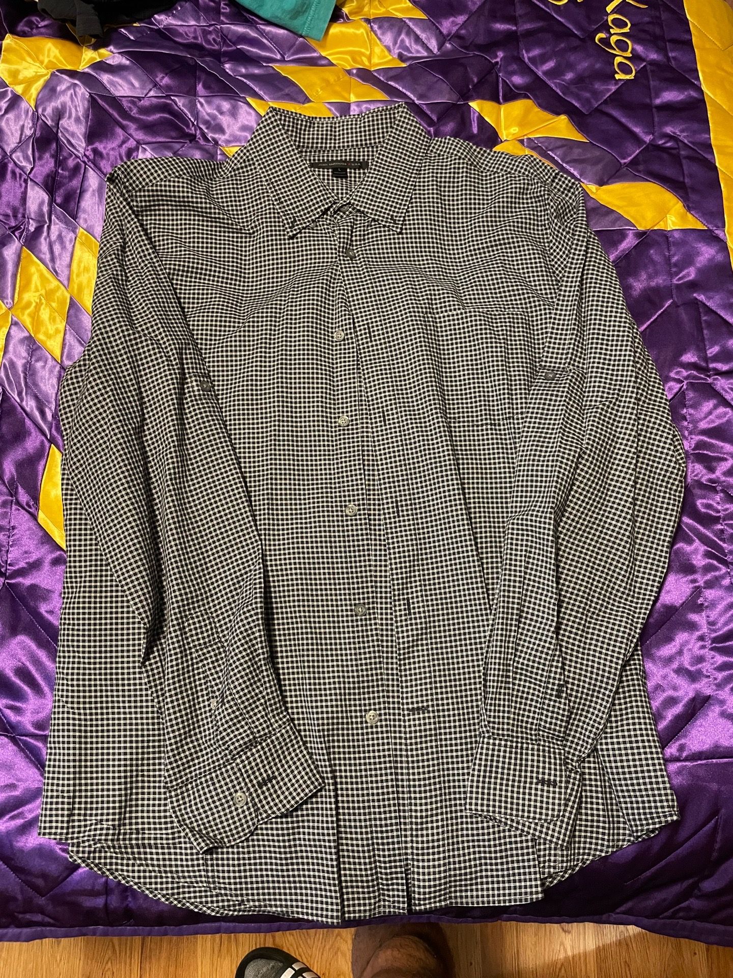 Jon Varvatos long sleeve (men large)